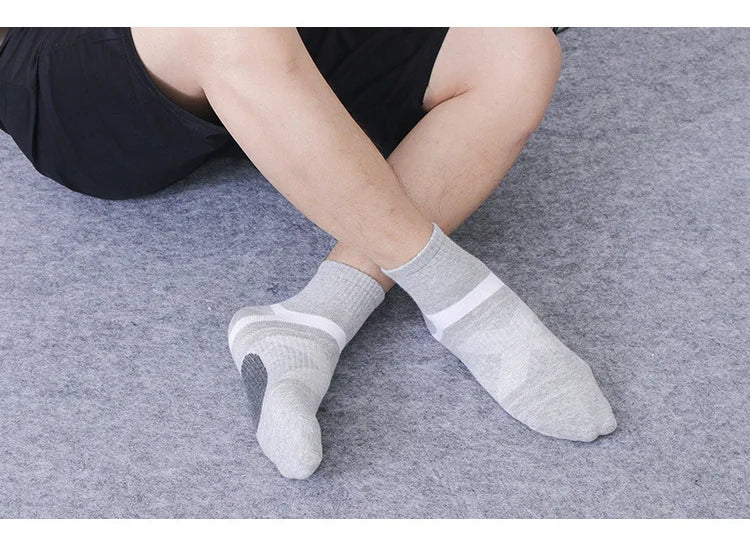 ZTOET High Quality 5Pairs / Lot Combed Cotton Men's Socks New Casual Breathable Active Socks Man Stripe Long Sock EU39-45