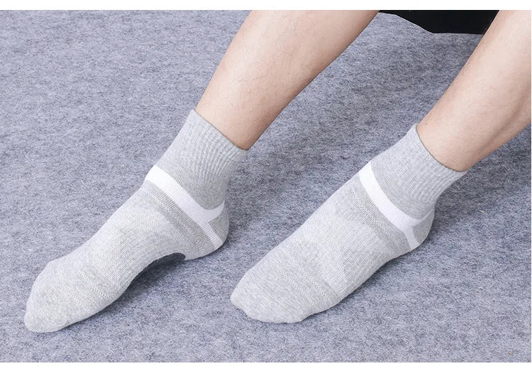 ZTOET High Quality 5Pairs / Lot Combed Cotton Men's Socks New Casual Breathable Active Socks Man Stripe Long Sock EU39-45