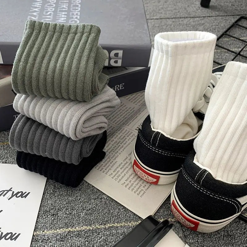 5Pairs of MEN'S AND WOMEN'S Black Cotton Business Mid Length Soft and Warm Autumn/winter Solid Color Casual Socks Christmas Gift