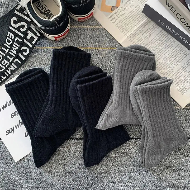 5Pairs of MEN'S AND WOMEN'S Black Cotton Business Mid Length Soft and Warm Autumn/winter Solid Color Casual Socks Christmas Gift